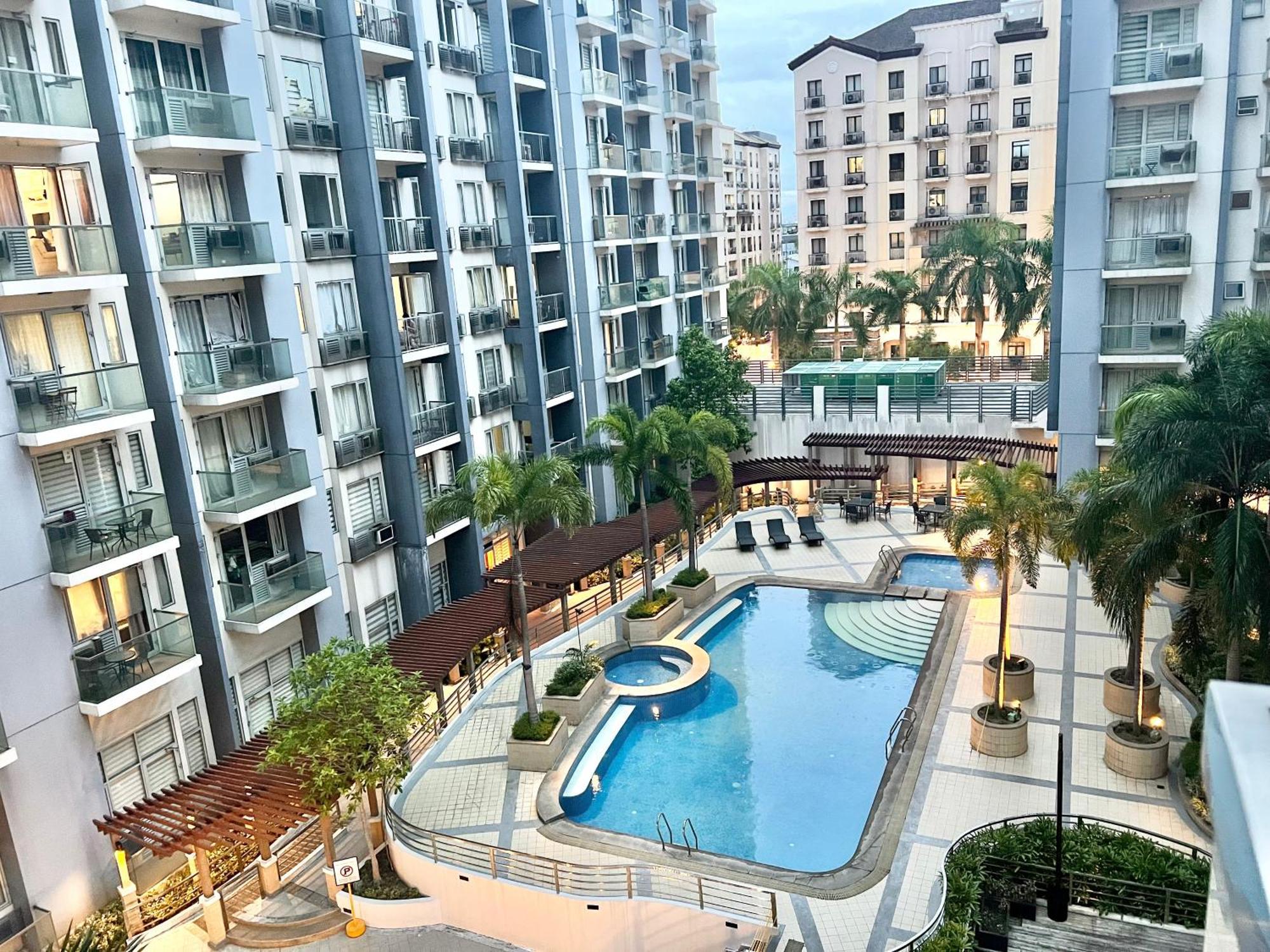 Luxury Hotel Type Condo Near Naia Manila Airport Paranaque City Eksteriør billede